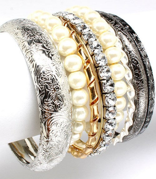 Stackable Pearl Bracelet Set